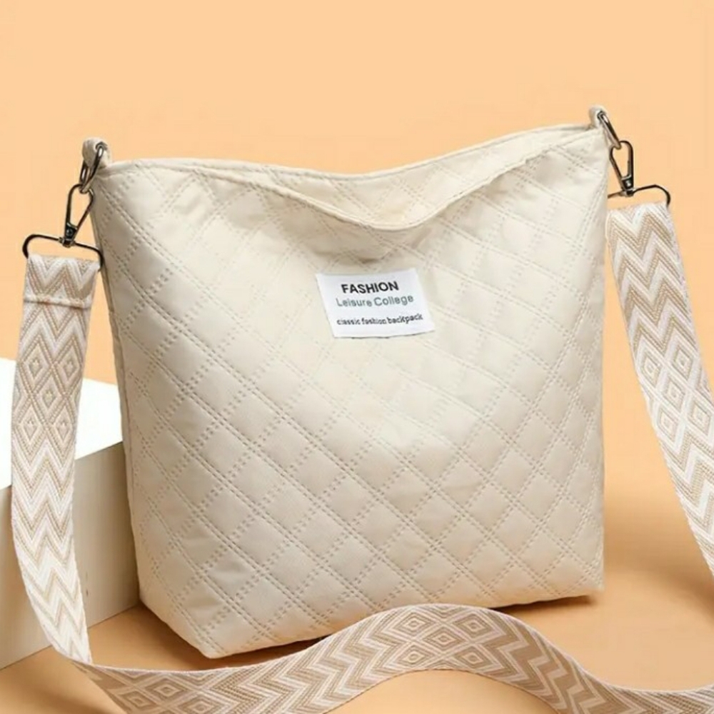 Chic Women's Cream-colored Quilted Shoulder/Crossbody Bag, NWT